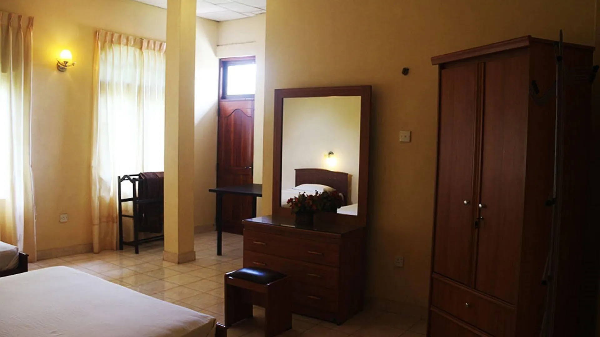 Hotel Red Rose Negombo 0*,  Sri Lanka