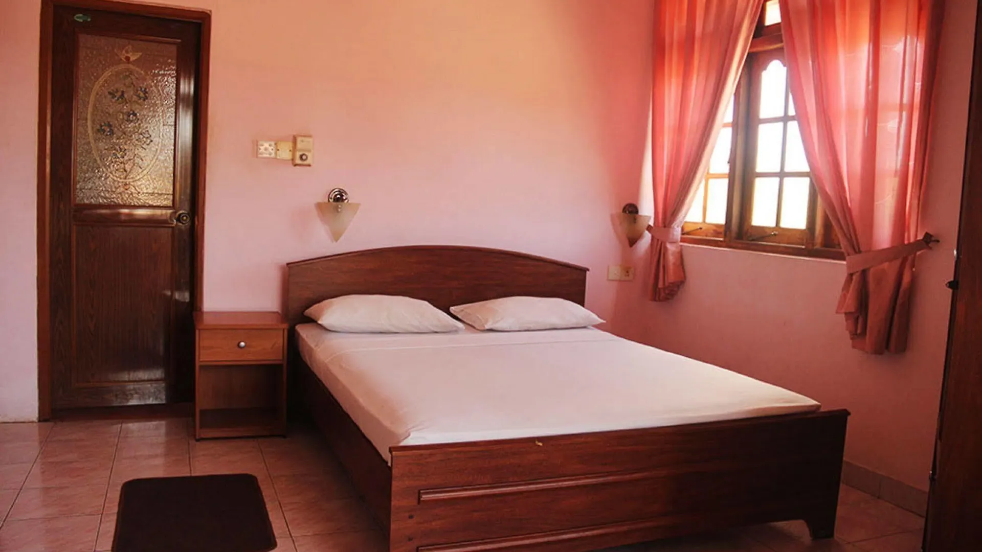 Hotel Red Rose Negombo Sri Lanka