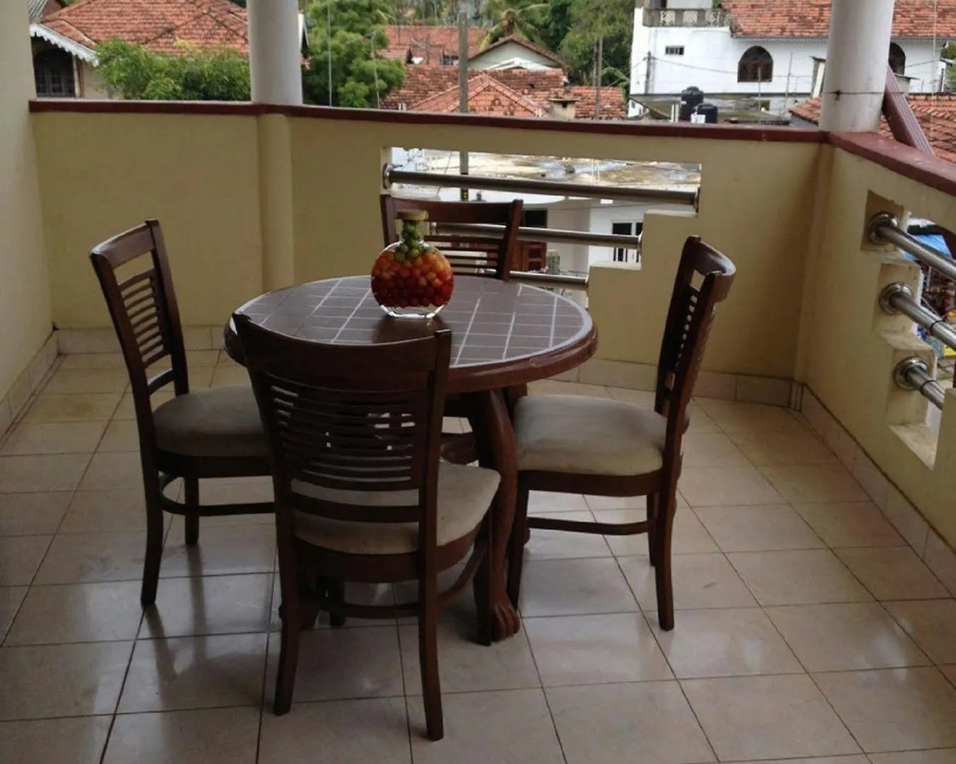 Hotel Red Rose Negombo