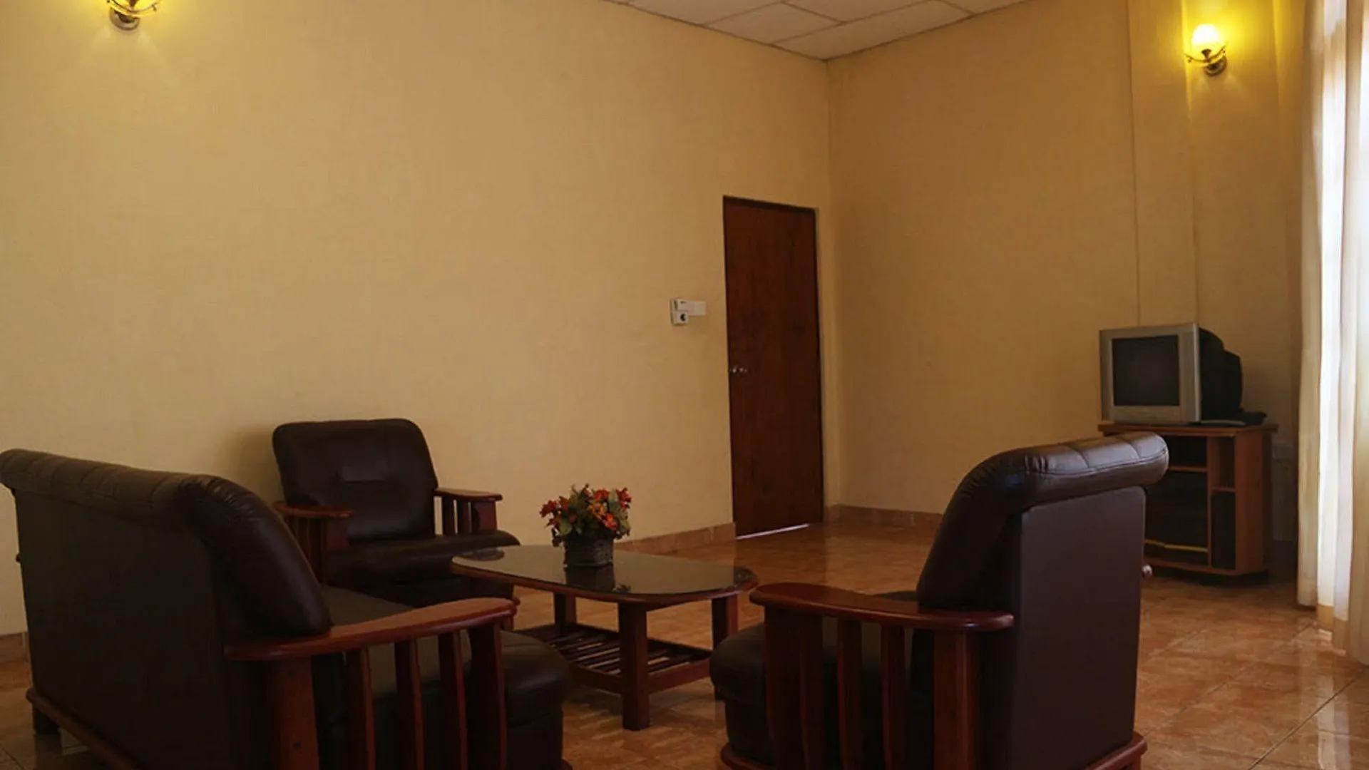 Hotel Red Rose Negombo