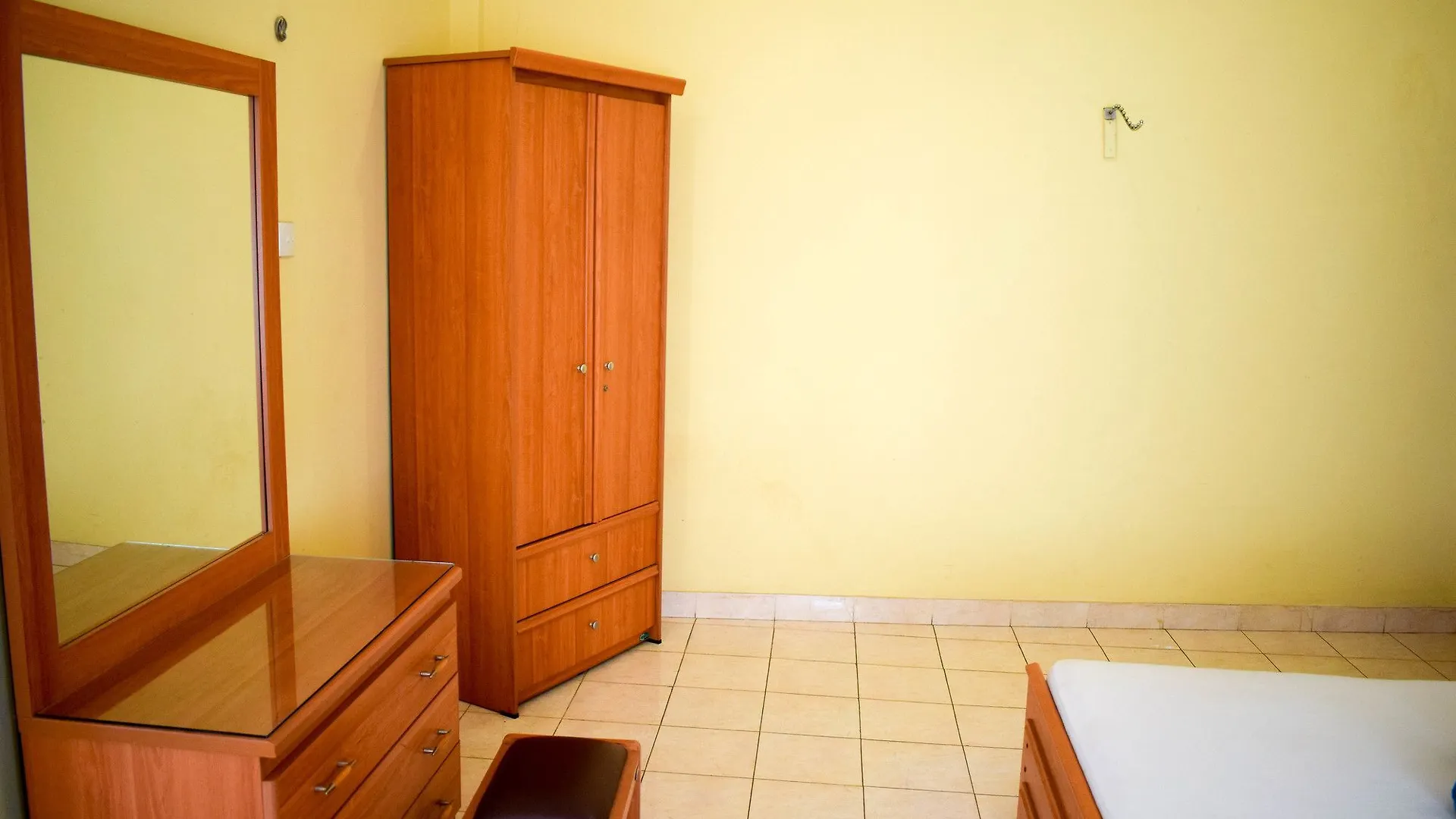 Hotel Red Rose Negombo