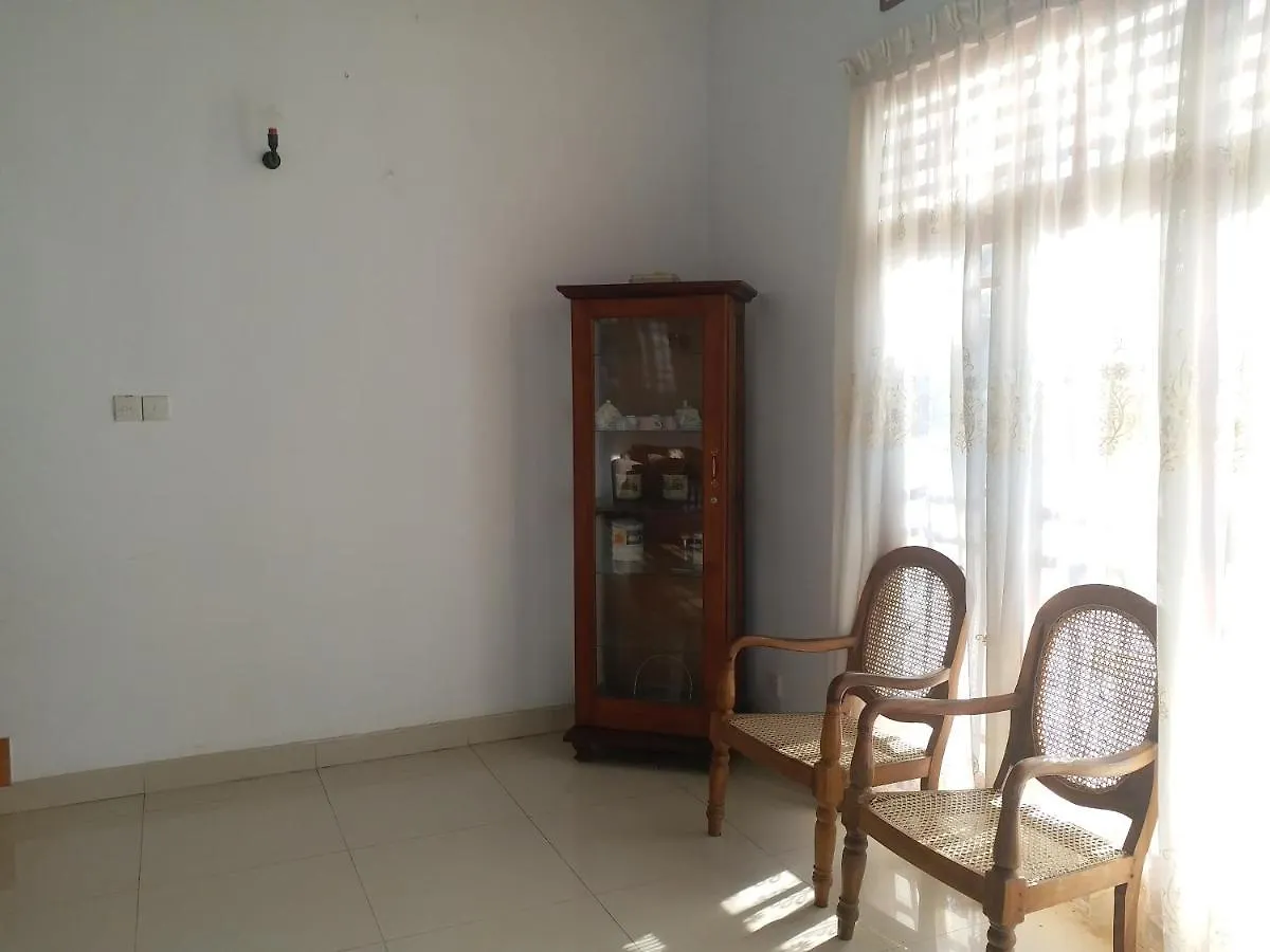 Hotel Red Rose Negombo 0*,  Sri Lanka